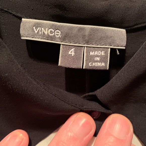 Vince Vertical Dip Dye 100% Silk Button Down Size 4 - Picture 4 of 7